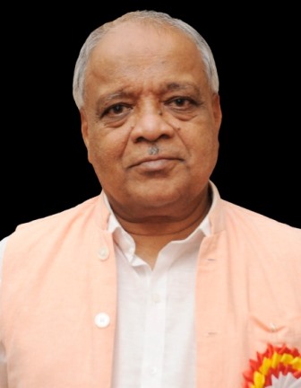 Shri. Prakash Parashuram Gujarathi